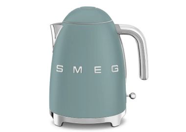 קומקום חשמלי 1.7 ליטר 2400W מבית SMEG ירוק אמרלד מט