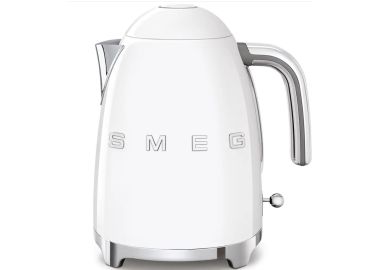 קומקום חשמלי 1.7 ליטר 2400W מבית SMEG  לבן מט