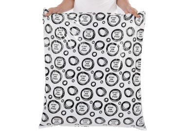 שקיות אשפה מעוצבות וחזקות דגם סטייל - 12 יחידות בגליל