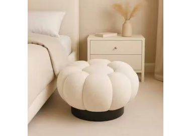 הדום בצורת פרח צבע אופוויט