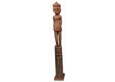 פסל טרייב גבר בגוון טבעי עץ מנגו 113 ס"מ
