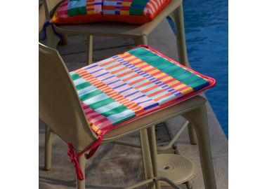 כרית ישיבה לגינה מבד אוקספורד סדרת קונפטי דגם 4