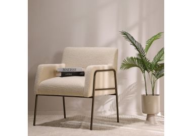 כורסא בד בגוון בז' משולב רגליים בגוון בראס דגם אלבה