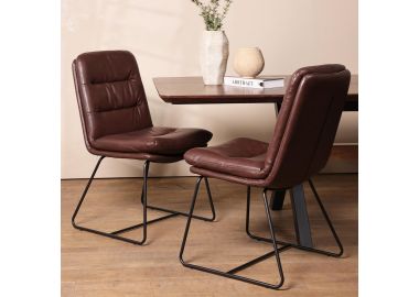 כסא דמוי עור בגוון חום דגם פאלוס