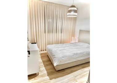 וילון פלד שטוח דגם אושן דמוי פשתן 280x300 צבע בז' (9 מטר)