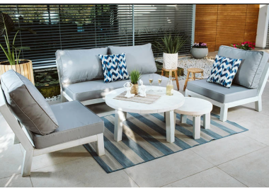 מערכת ישיבה לגינה בגוון לבן דגם Provence