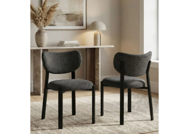 זוג כסאות לפינת אוכל מרופדים בד רחיץ דגם דורי רגל שחורה
