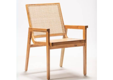 כסא מעץ טיק וראטן טבעי Kamden 