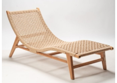 מיטת שיזוף מעץ טיק וראטן סינטטי Sloka 