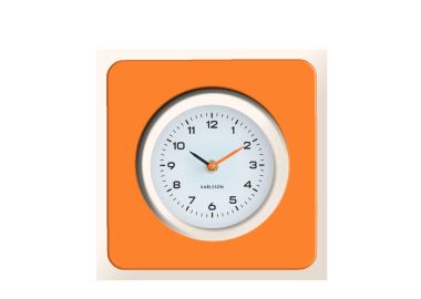 שעון קיר מעוצב מרובע NEW VINTAGE בגוון כתום בהיר