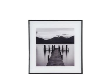 תמונה מעוצבת בשחור לבן דגם הרים באופק