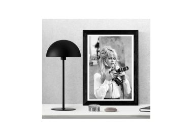 תמונה מקנבס 50x75 ס"מ דגם Brigitte Photo