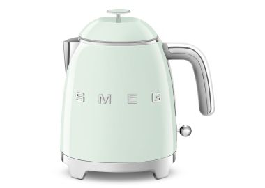 קומקום מיני 0.8 ליטר יוקרתי ומעוצב דגם KLF05 מבית Smeg פסטל