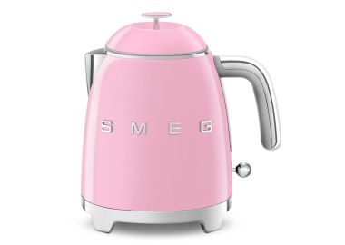 קומקום מיני 0.8 ליטר יוקרתי ומעוצב דגם KLF05 מבית Smeg ורוד