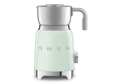 מקציף חלב יוקרתי בעיצוב רטרו דגם MFF11 מבית Smeg ירוק פסטל
