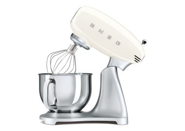 מיקסר עמידה יוקרתי ומעוצב דגם SMF02 מבית Smeg קרם משולב